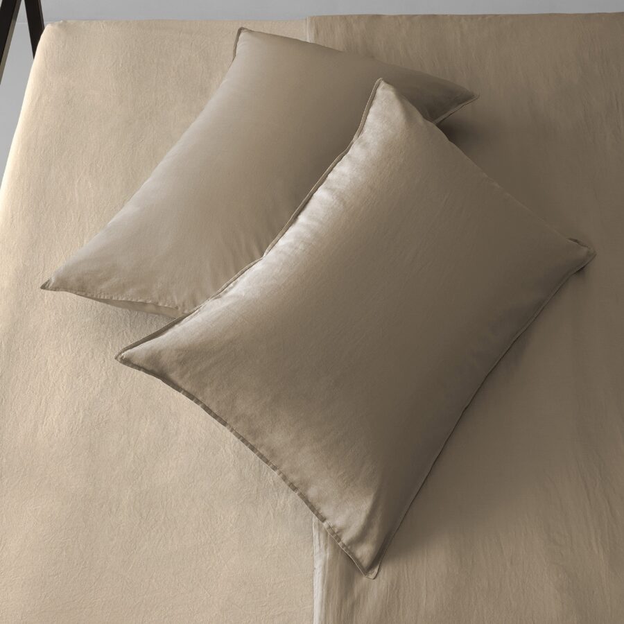 Lightweight Painterly Queen Pillowcase Set for Bedding