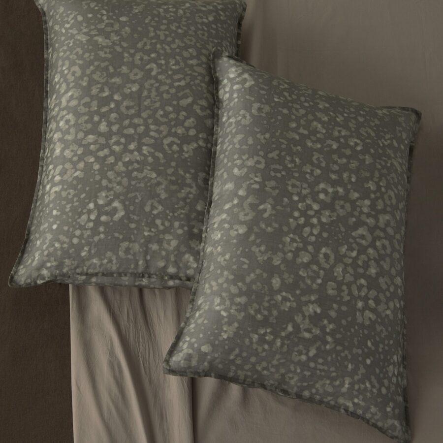 Casual Abstract Queen Pillowcase Set for Bedding