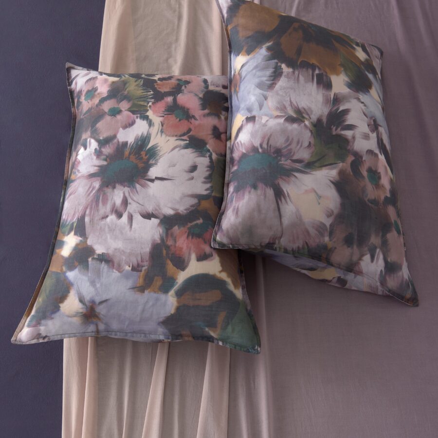 Modern Striped Queen Pillowcase Set for Bedding